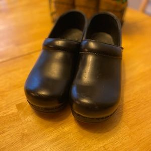 Dansko Professional Clogs Black Cabrio Size 41